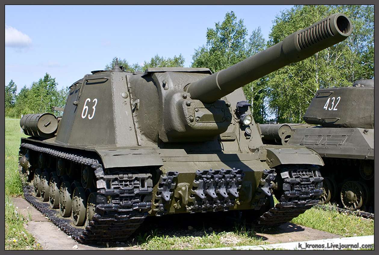 Ису спб. Советская самоходка Су 152. Танк Су 152. ИСУ-152 зверобой. Танк САУ 152.